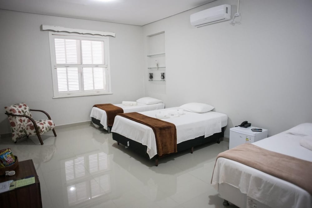 Standard Triple Room photo 3