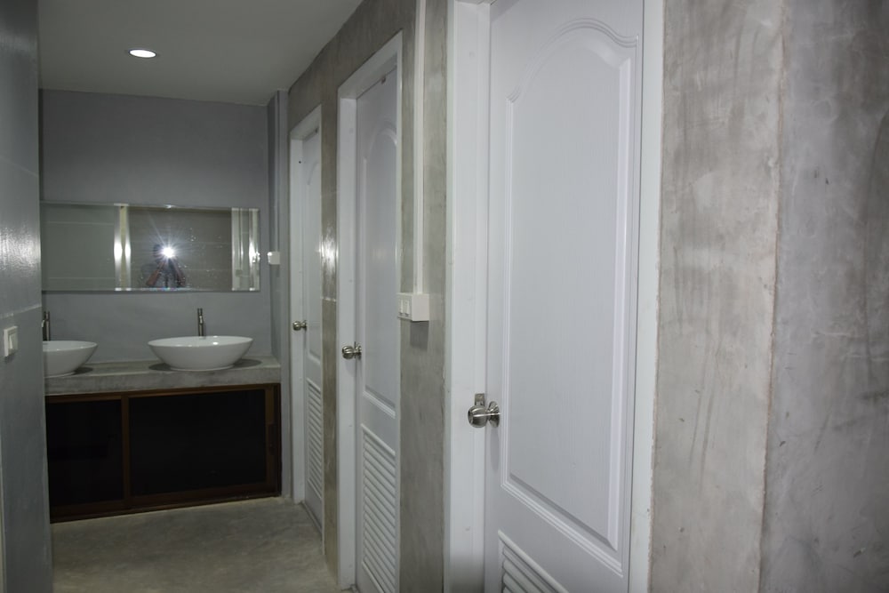 6-Shared Dormitory photo 3