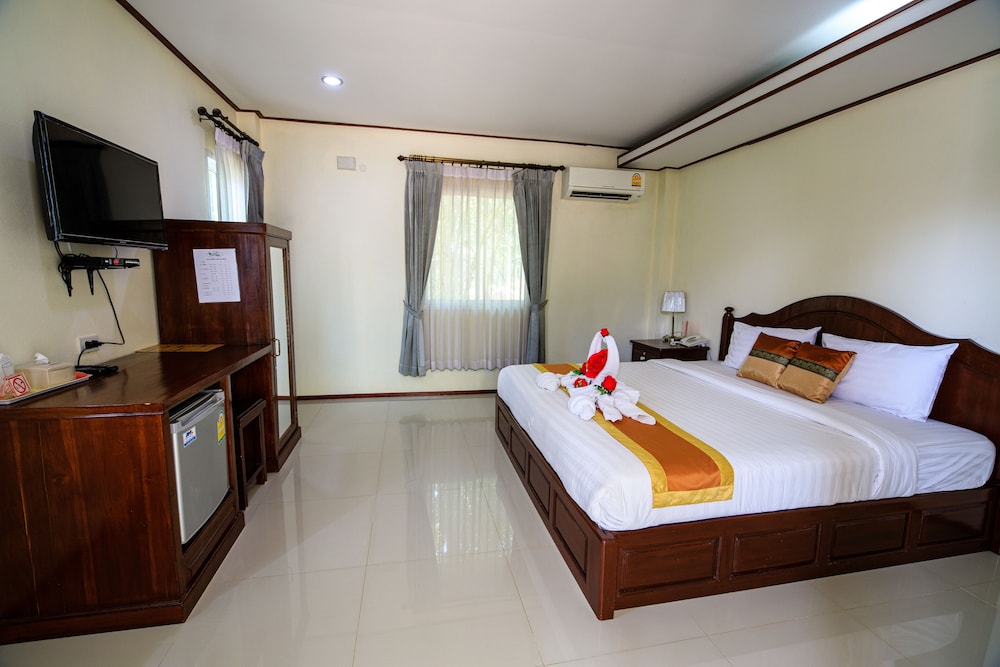 Basic Twin Room photo 3