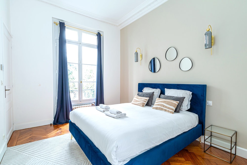 Classic Apartment