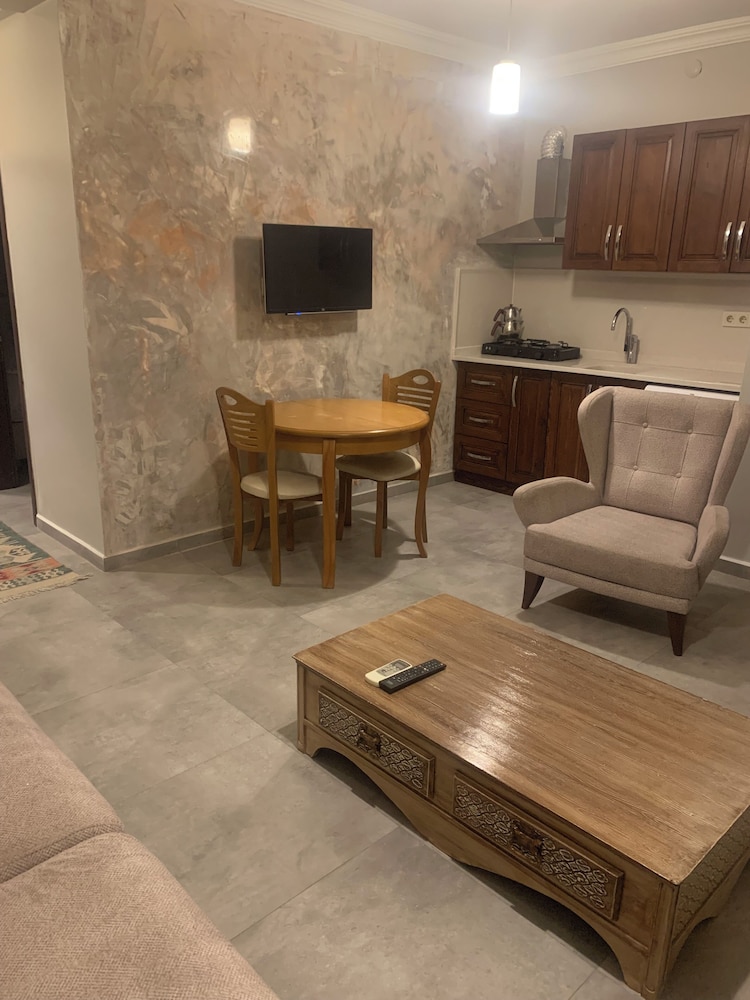 Basic Apartment