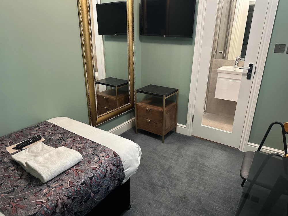 Economy Single Room photo 2