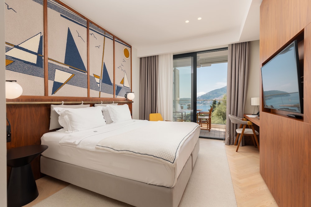 Deluxe Room, Terrace, Sea View