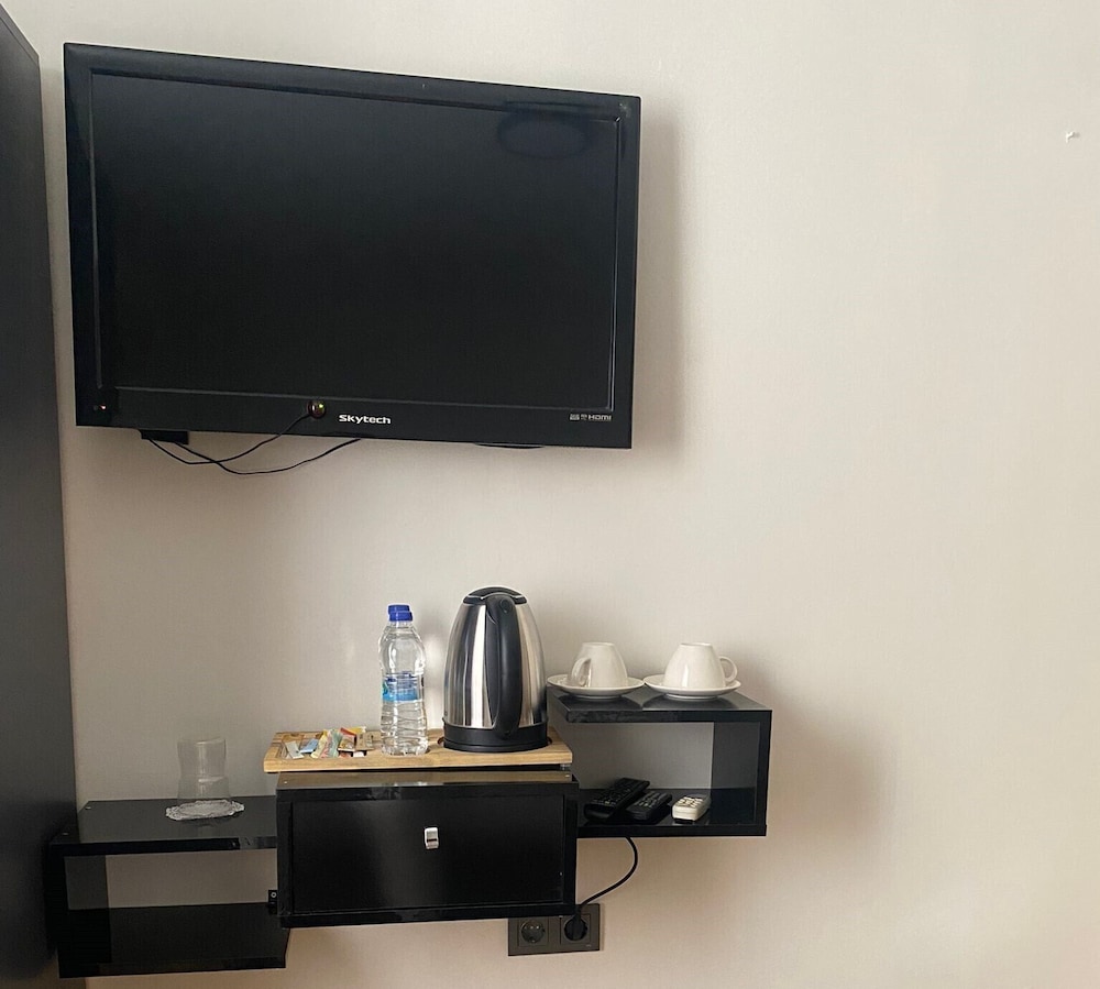 Deluxe Triple Room photo 3