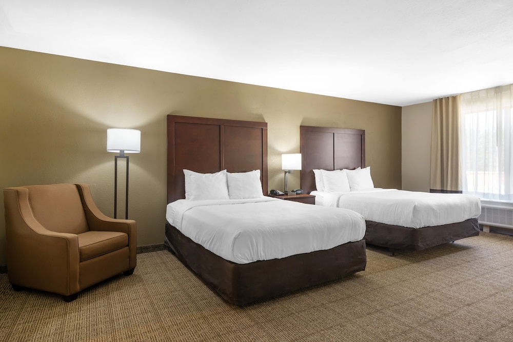 Suite, 1 Queen Bed, Non Smoking - Photo 2