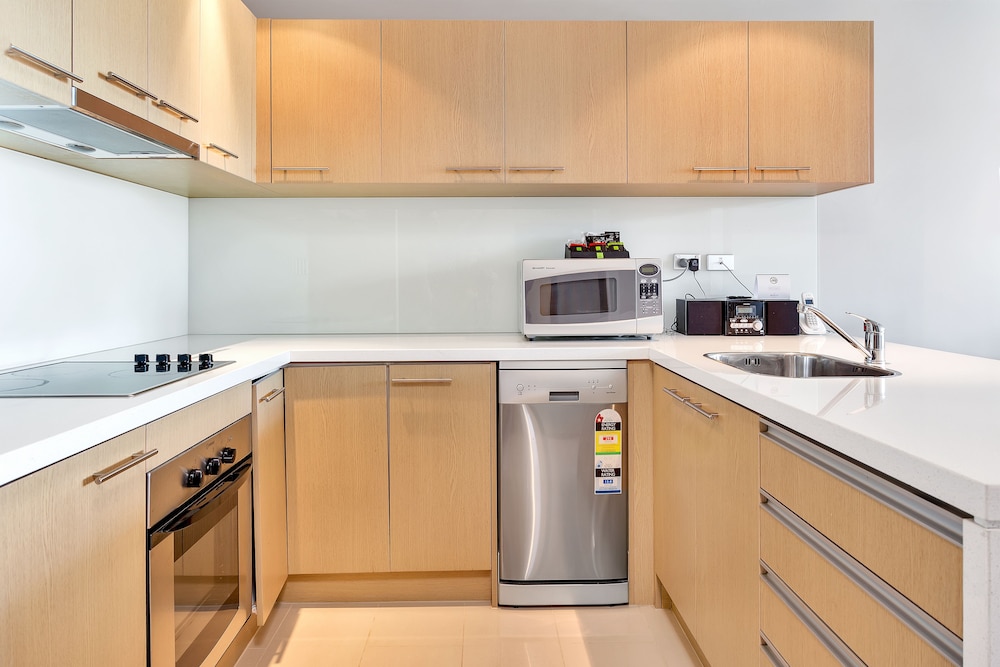 Executive Apartment, Harbor View