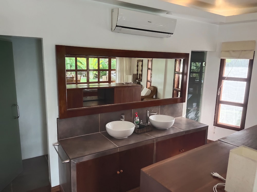 Panoramic Villa, Multiple Beds, Private Pool, Sea View photo 2