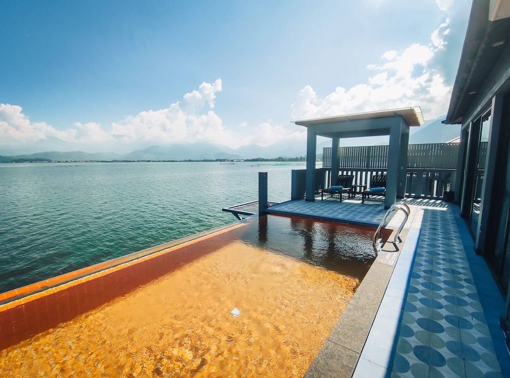 Water Pool Villa - Photo 8