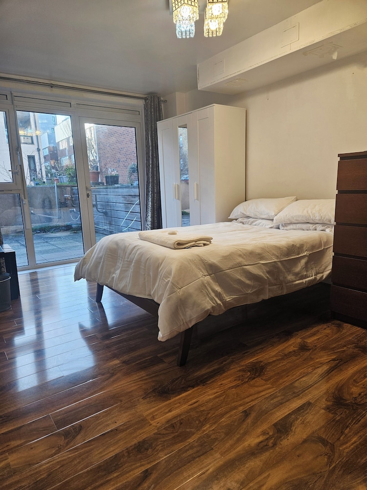 Room-spacious Retreat With Private Balco, Fotografia 7