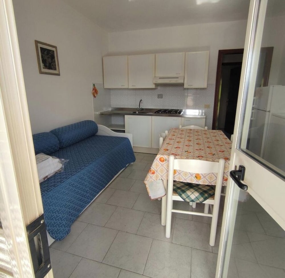 Condo, 1 Bedroom photo 3