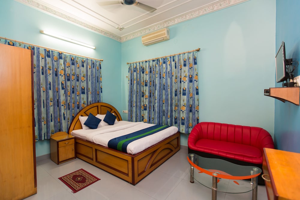 Double Or Twin Room photo 1