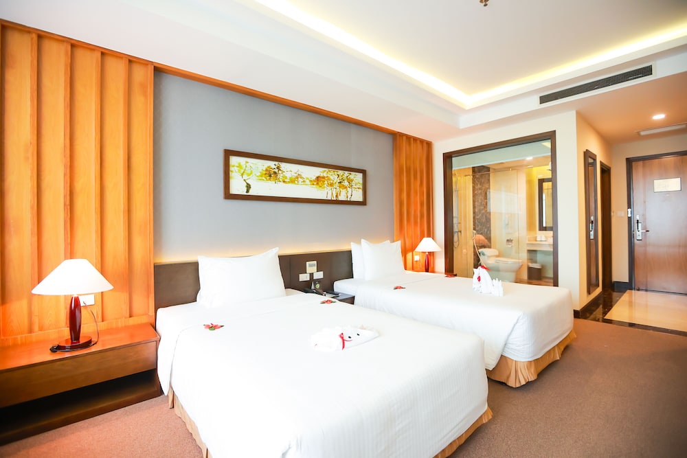 Deluxe Twin Room, City View photo 2