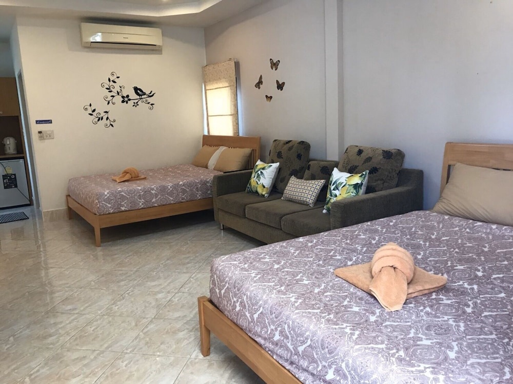 Leelawadee Suite photo 2