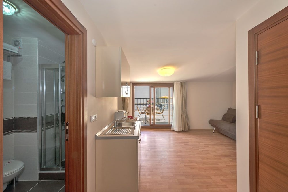 Superior Suite, Terrace photo 1