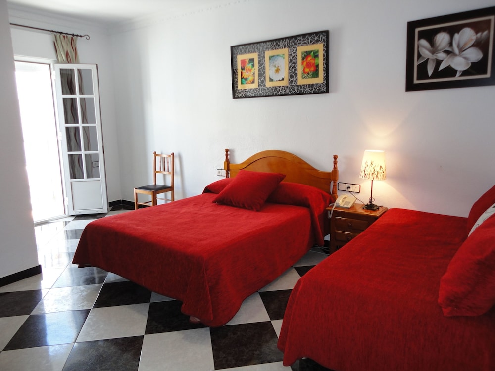 Triple Room photo 2