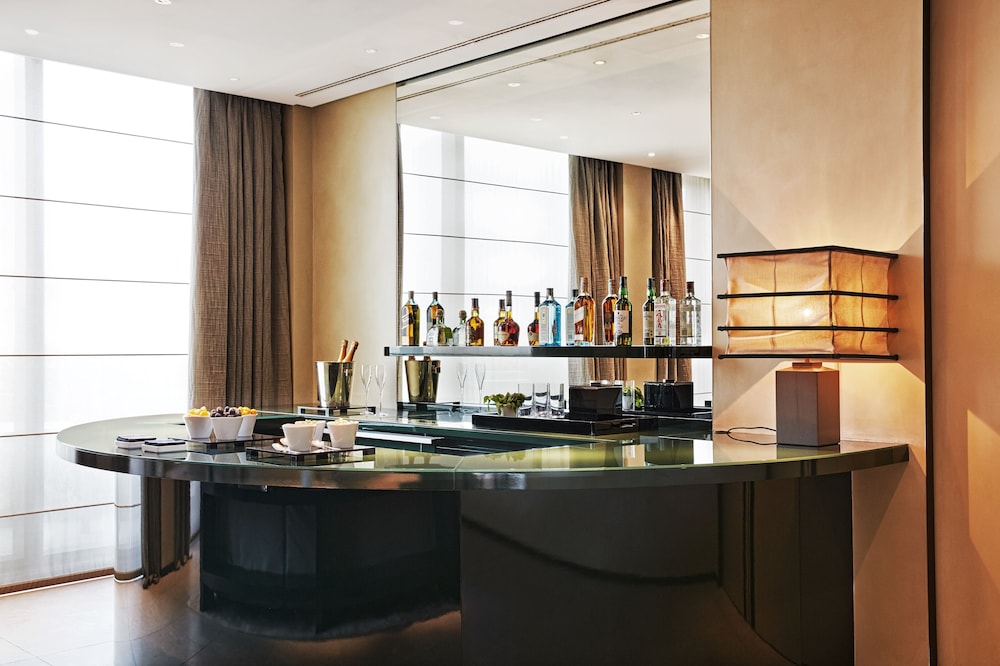 Duomo One Bedroom Suite (Non Smoking) thumbnail 5