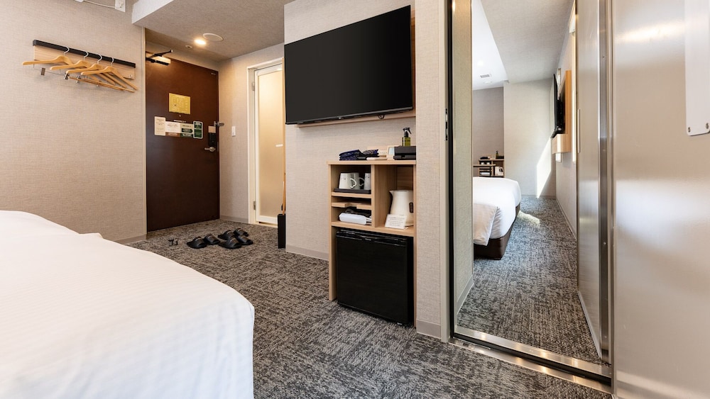 Hollywood Twin Connecting Rooms, Non Smoking