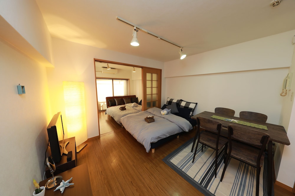 Apartment photo 1