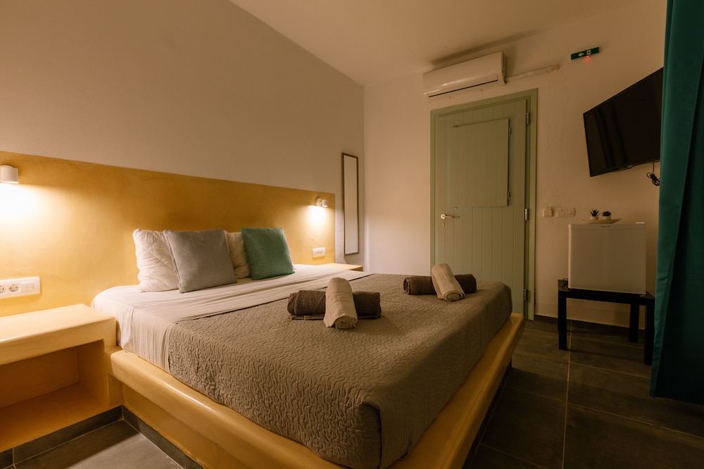 Deluxe Double Room, 1 Queen Bed, Non Smoking