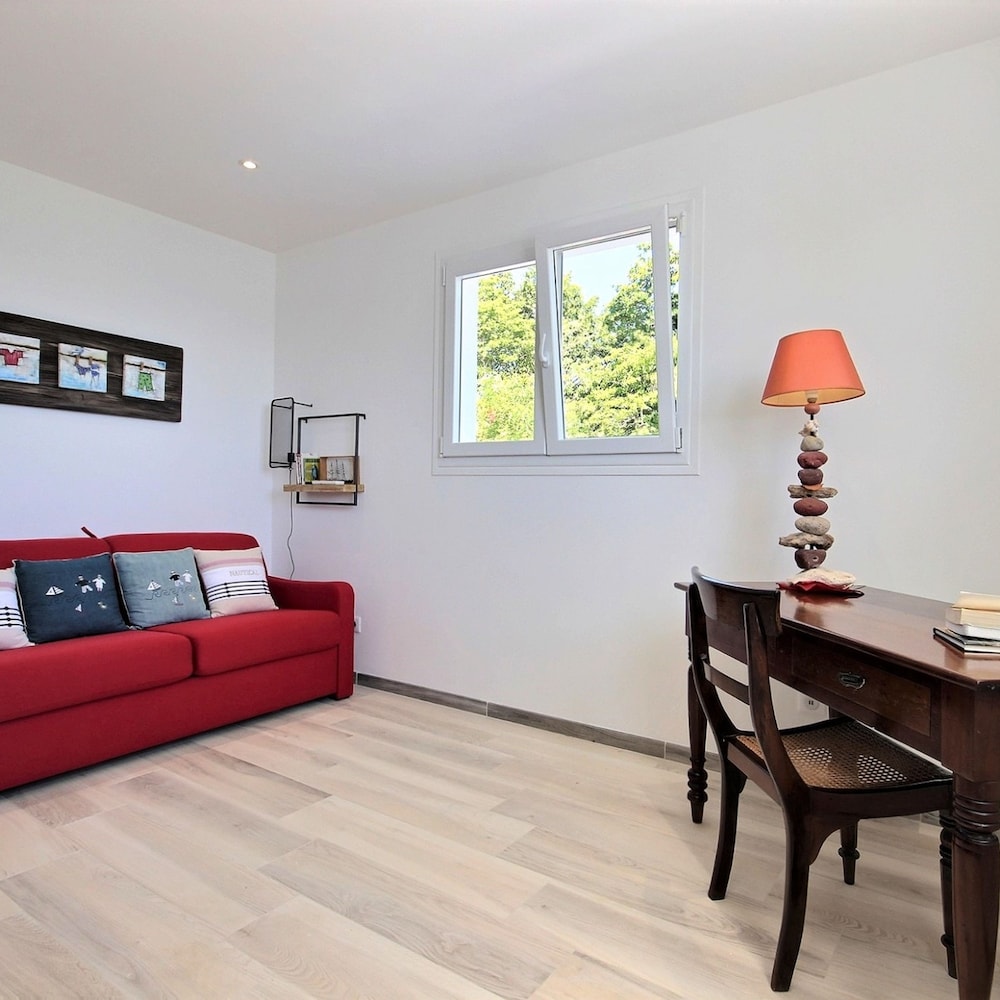Villa photo 1