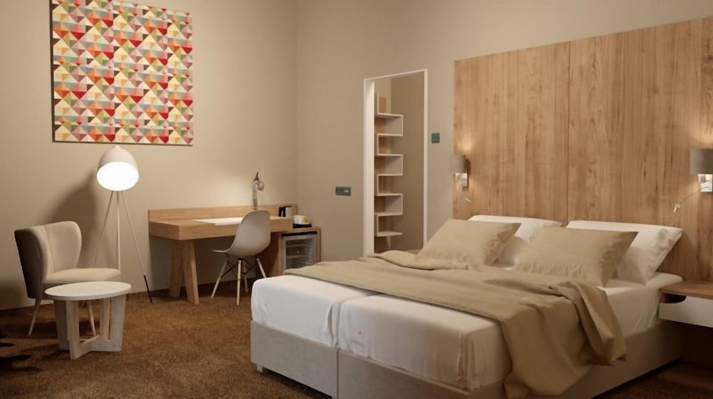 Business Double or Twin Room
