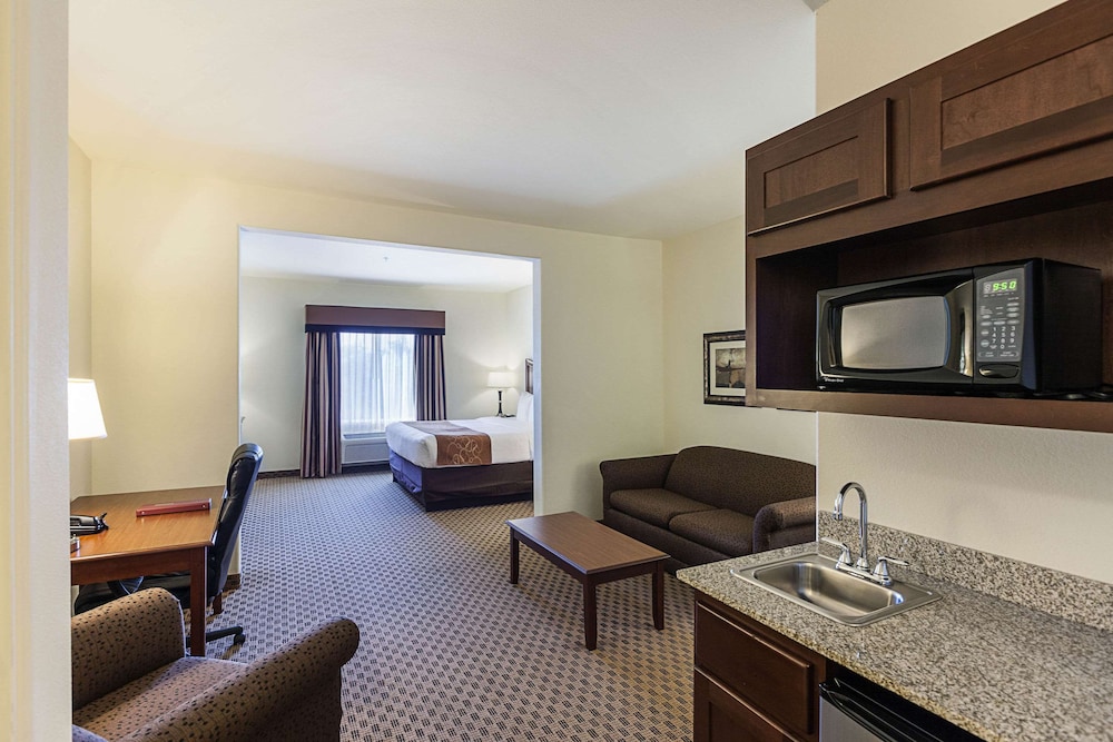 Suite, Non Smoking - Photo 8