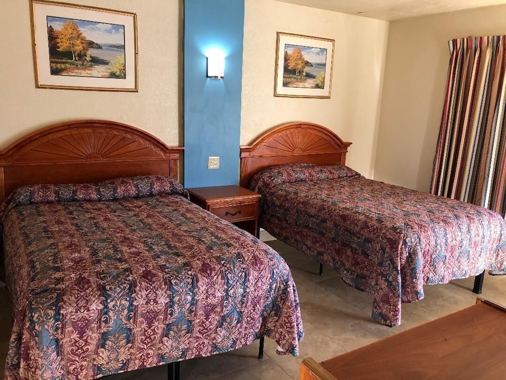 Double Room, 2 Double Beds, Smoking