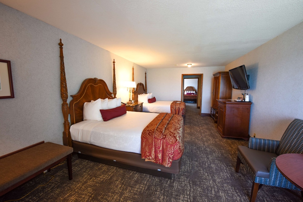Suite, Multiple Beds, Non Smoking, Lakeside (with Sofabed) - Photo 9