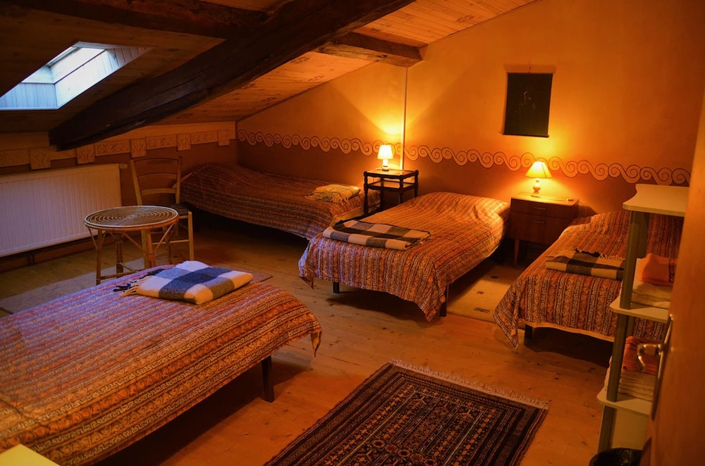 Shared Dormitory (Tourterelle) photo 1