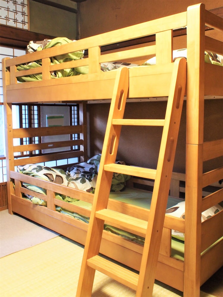 Female Dorm photo 1