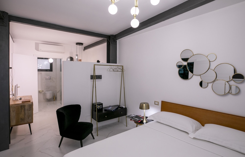 Standard Room - Photo 2