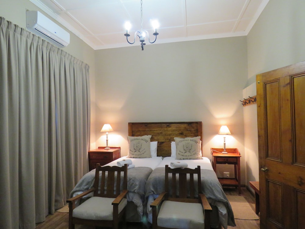 Sir Keiser Luxury Twin Unit photo 1