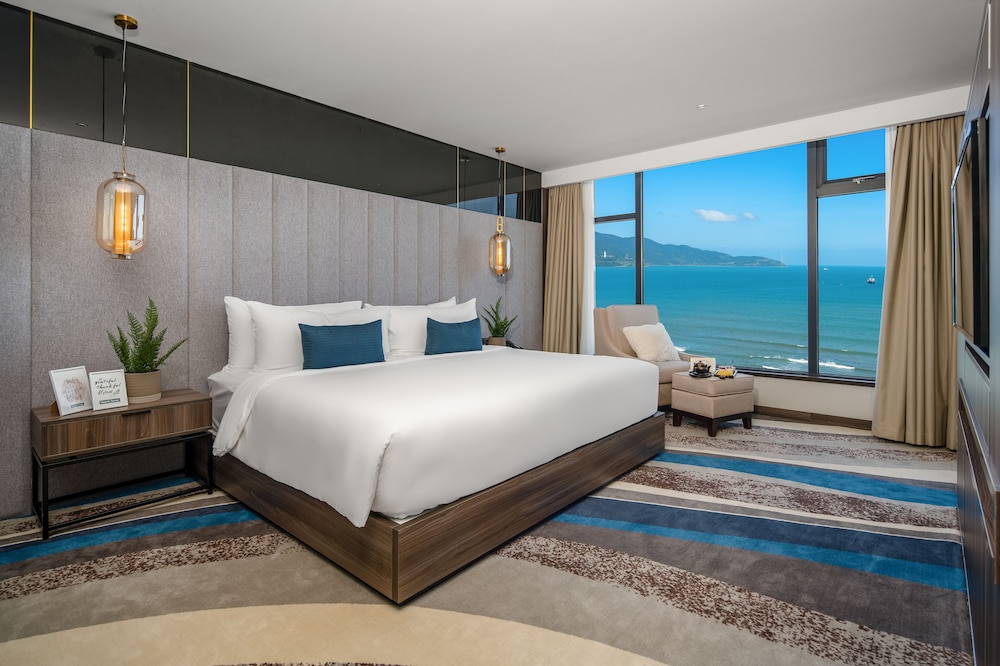 Ocean Penthouse, 3 Bedrooms