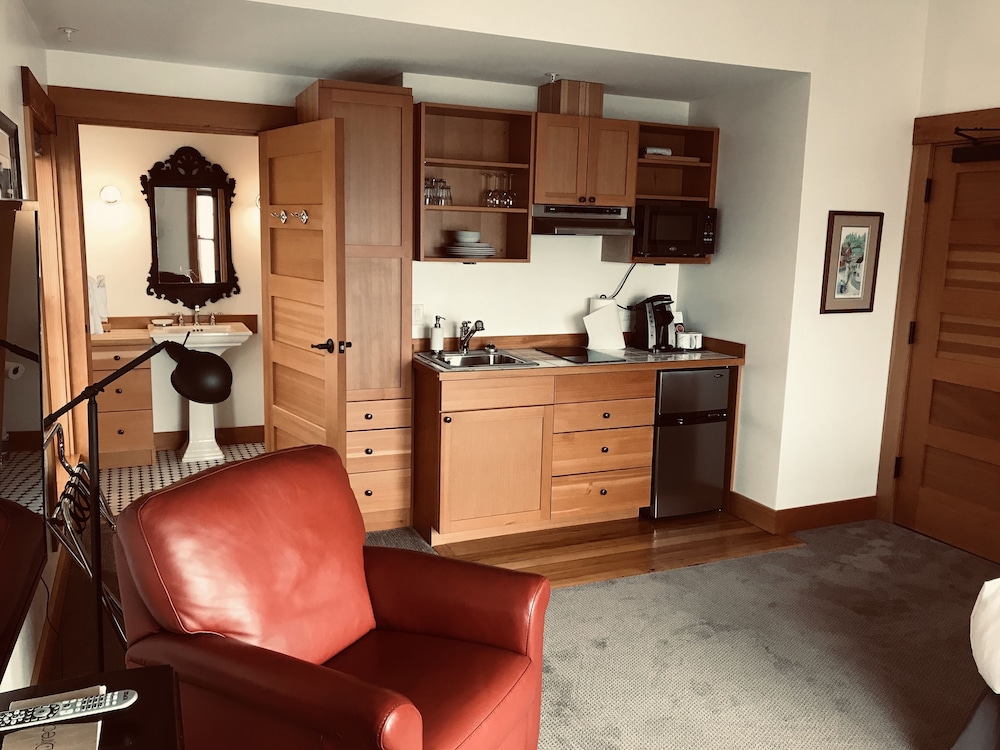 Signature Room photo 1