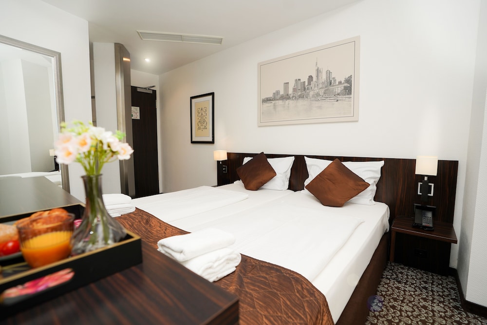 Standard Triple Room - Photo 3