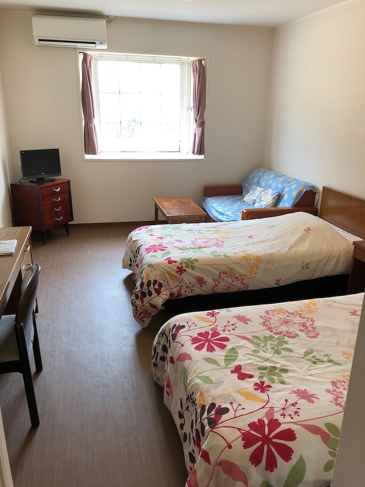 Twin Room photo 1