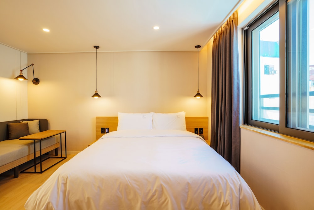 Premium Room - Photo 2