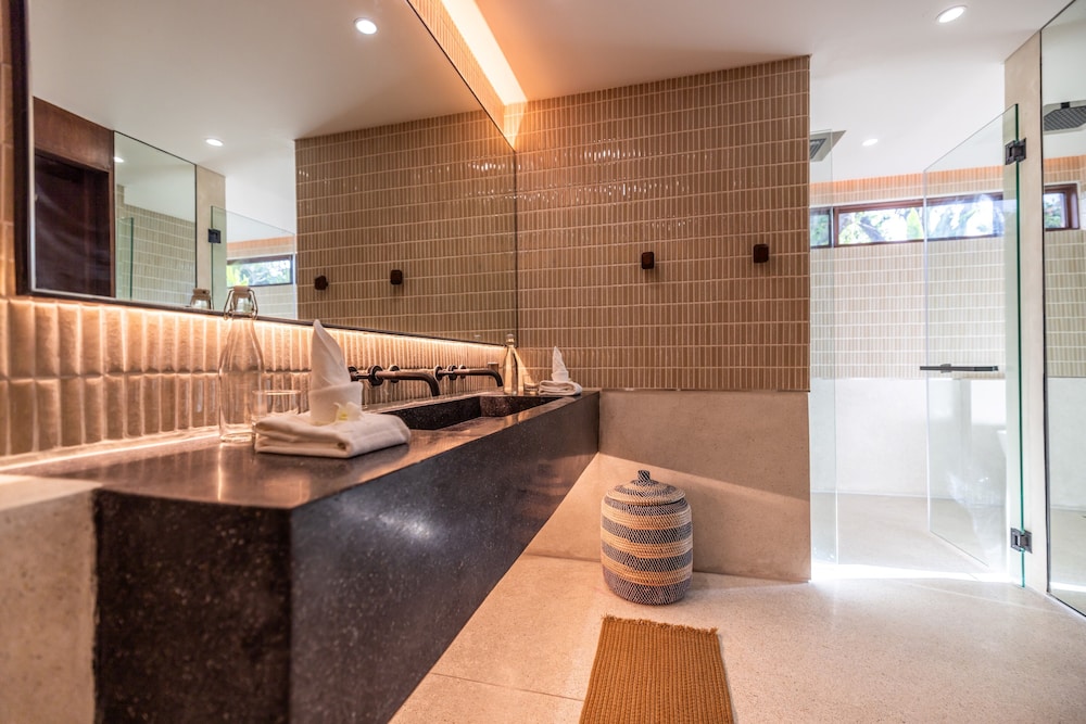 Suite (Lux) - Photo 5