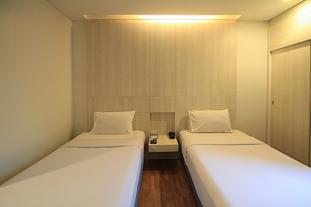 Standard Room, 1 Double Bed photo 3