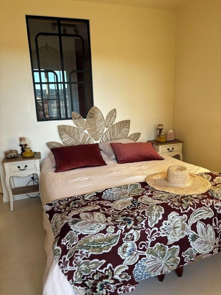 Deluxe Double Room, Vineyard View