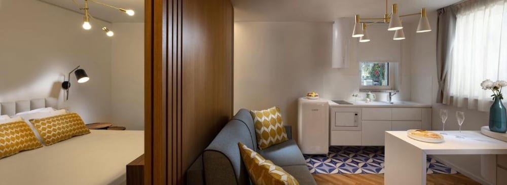Executive Suite, 1 King Bed with Sofa bed, Ground Floor