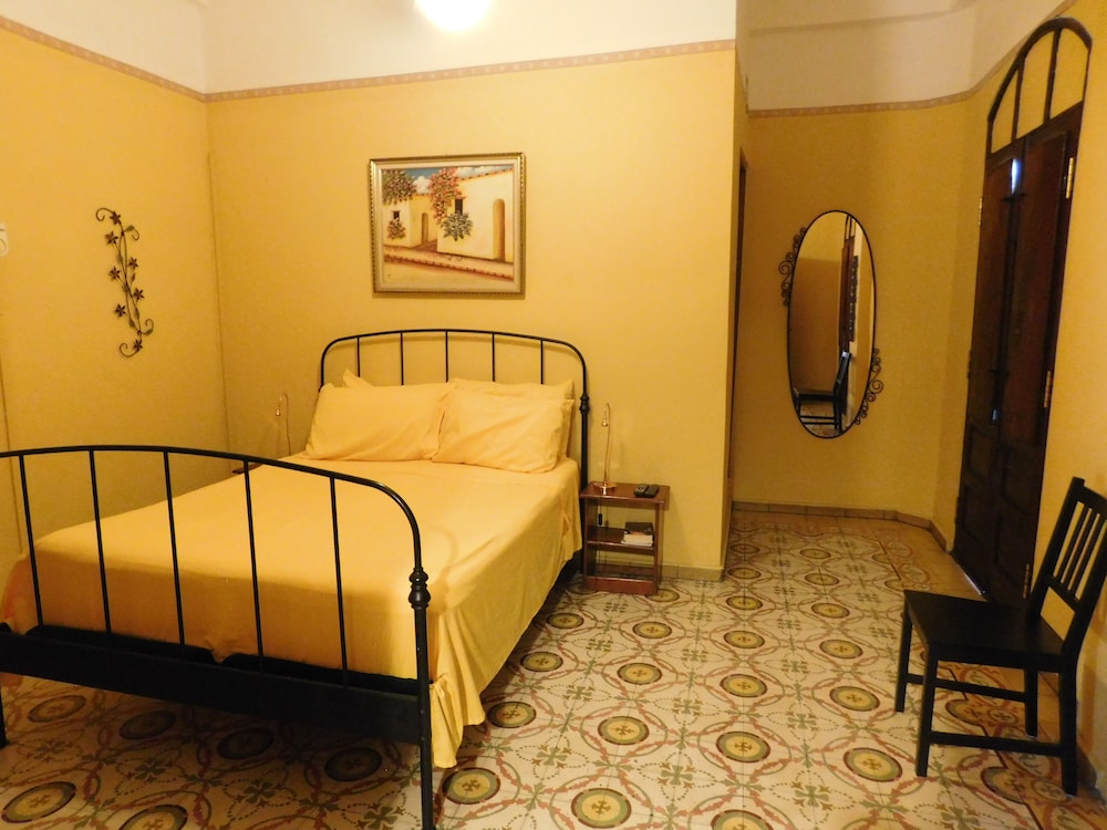 One Bedroom Studio with Balcony photo 2