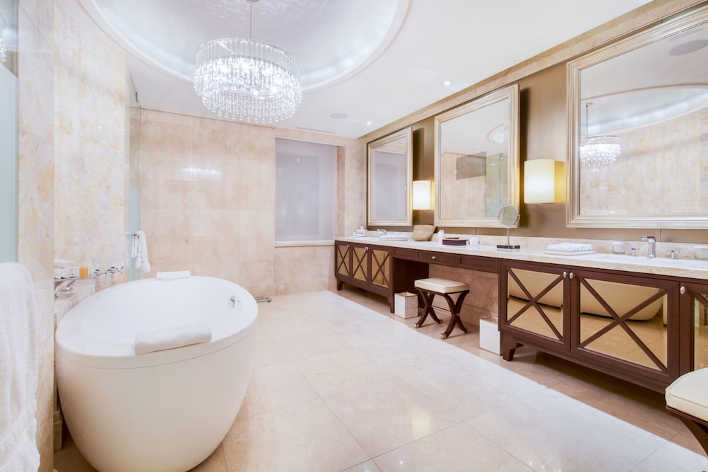 Royal Room, 1 Double Bed
