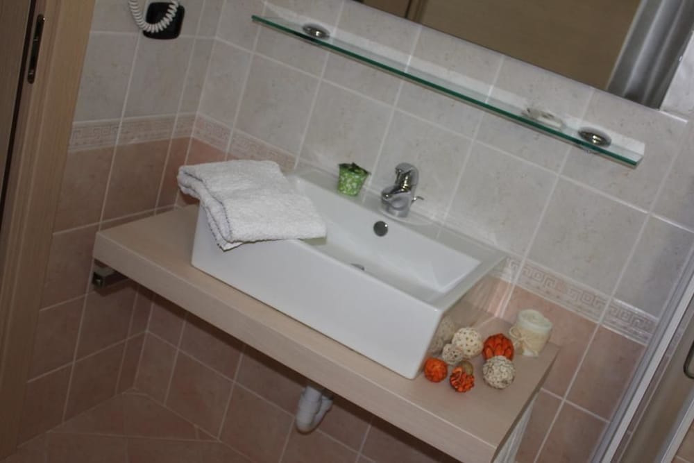 Premium Quadruple Room photo 2