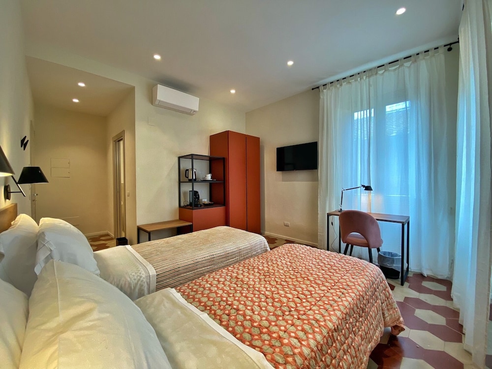 Comfort Room