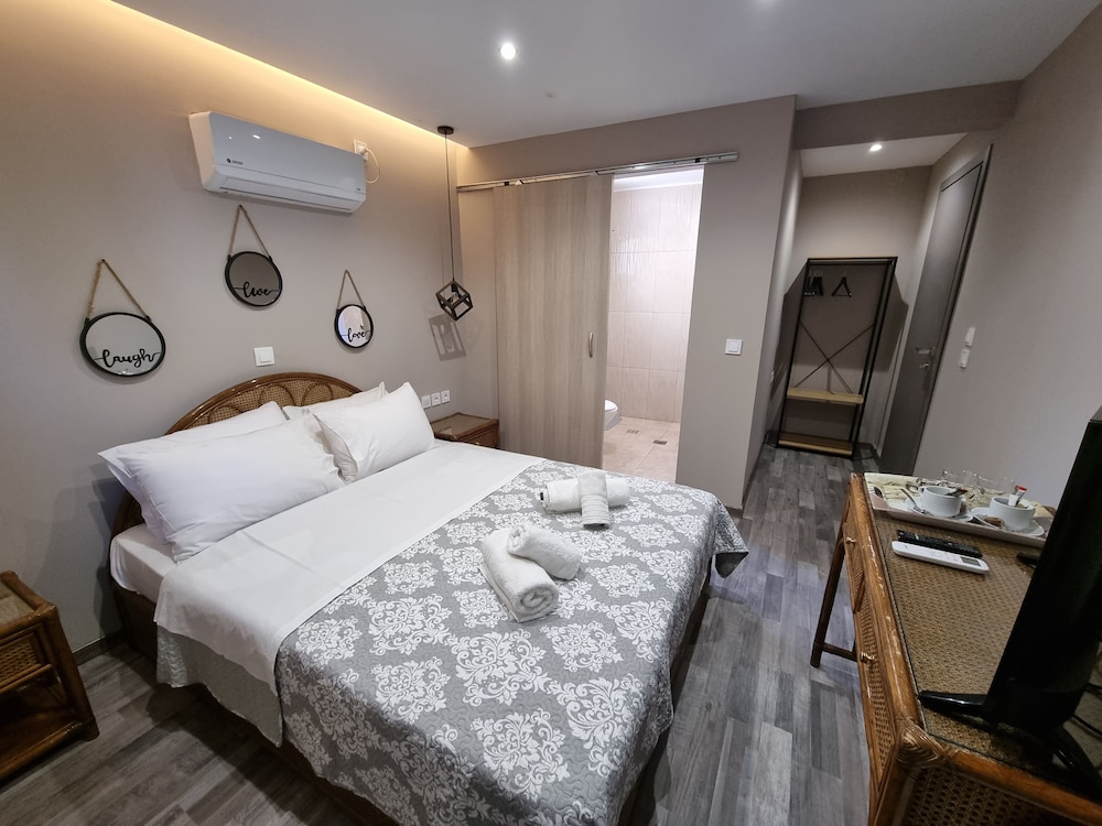 Economy Room, Semi Basement