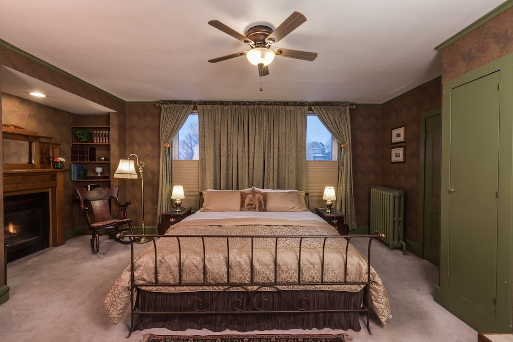 Luxury Double Room, Private Bathroom (The London Room)