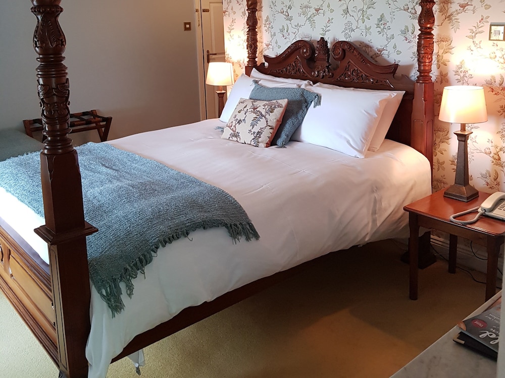 Superior Double Room, Ensuite - Photo 2