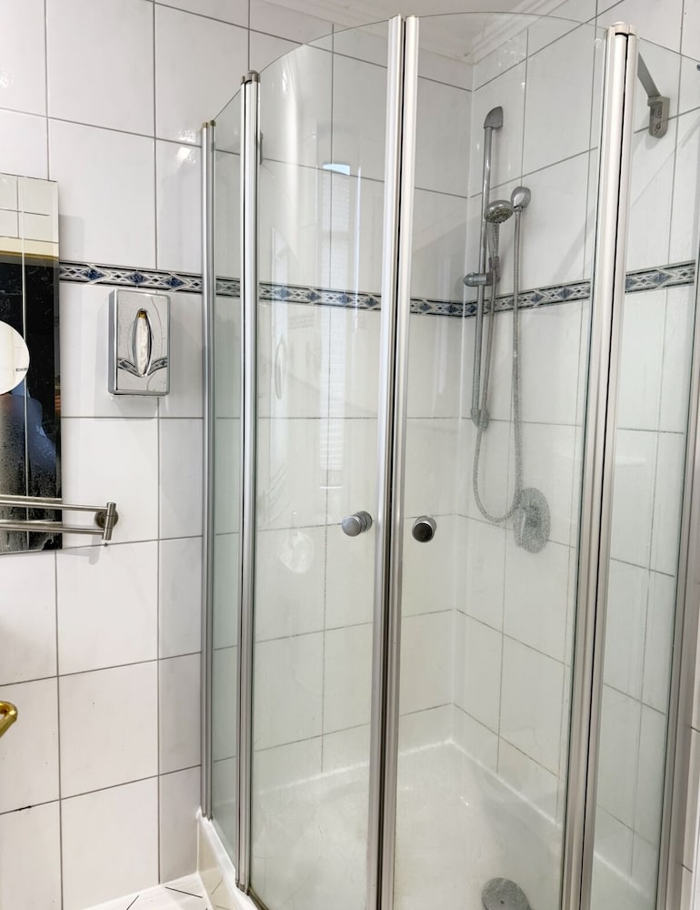 Standard Single Room photo 2