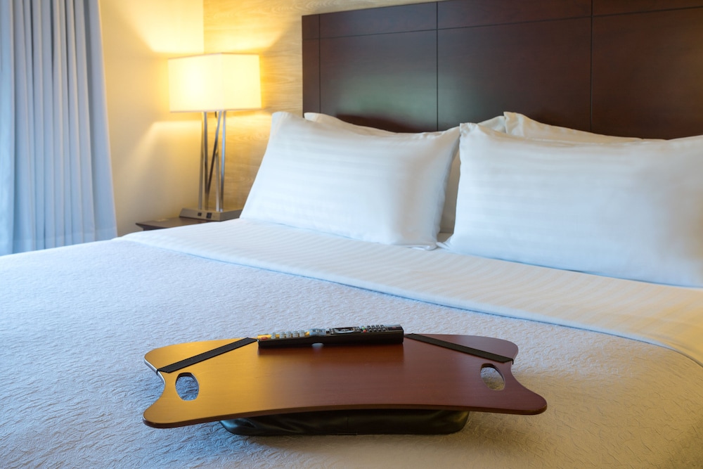 Standard Room, 1 King Bed, Accessible (Communications) - Photo 5